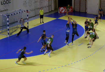 SĄ PUNKTY, STYL DO ZMIANY