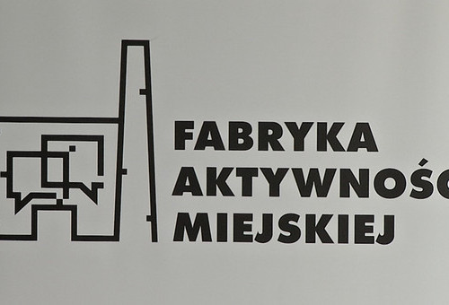 Wizyta w Fabryce Aktywności Miejskiej, spacer z Zieloną Łodzią po parku Na Zdrowiu.