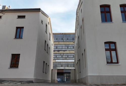 Domy robotnicze przy ulicy Wróblewskiego 7 i 9 po remoncie