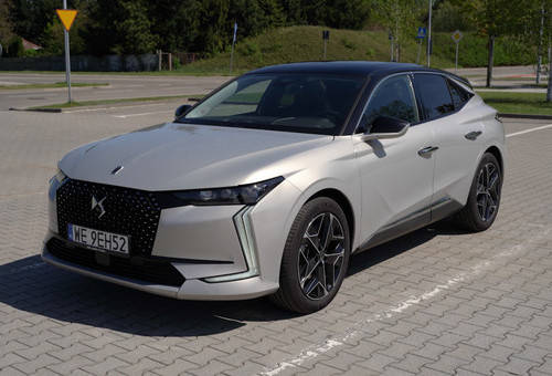DS4