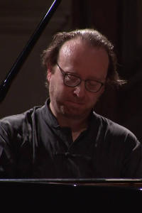 Utwory fortepianowe Liszta i Morricone