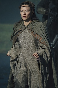 Wojna królestw s. 1 odc. 2