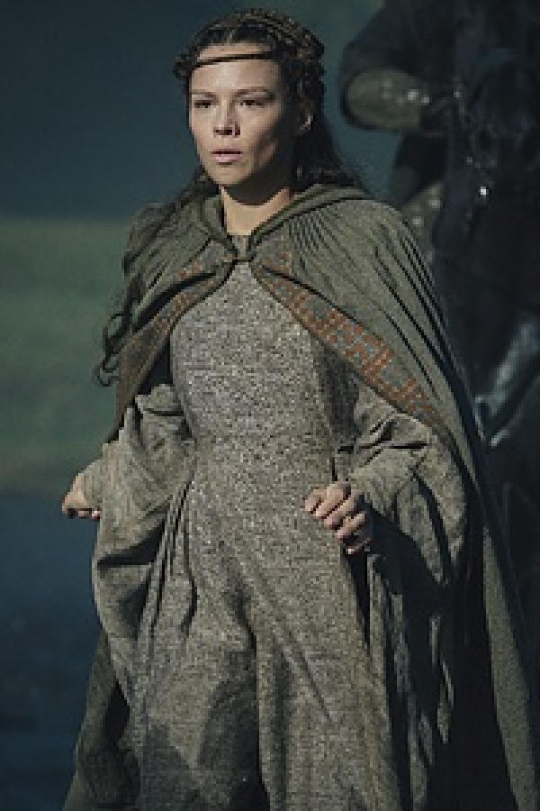 Wojna królestw s. 1 odc. 2